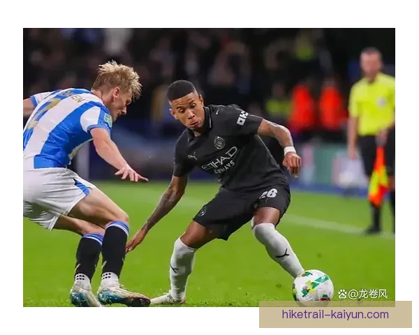 福登持续提升表现，成为新一代英格兰领袖备受期待